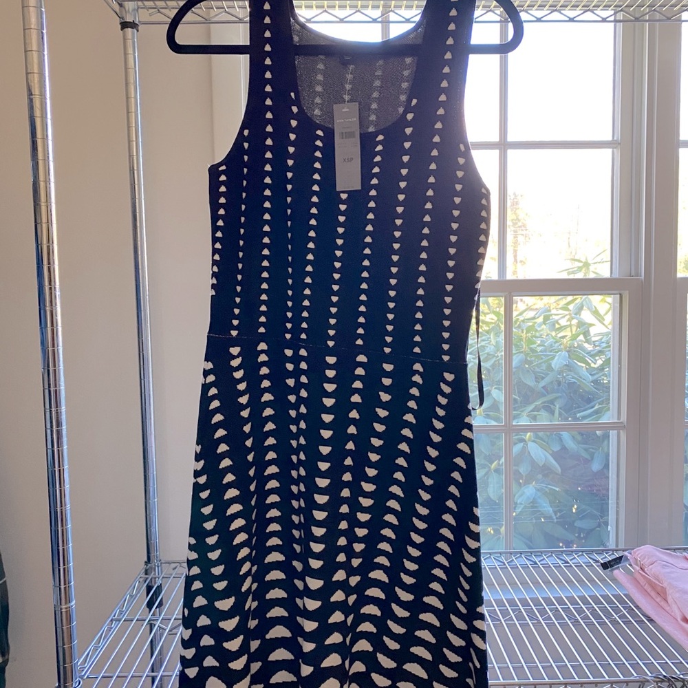 Black / white dress